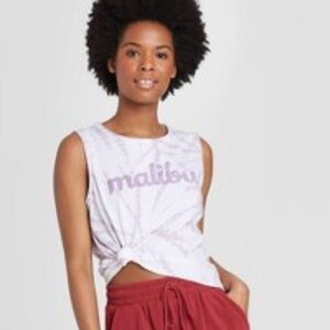 Colsie tie dye Malibu tank size XL // 1386